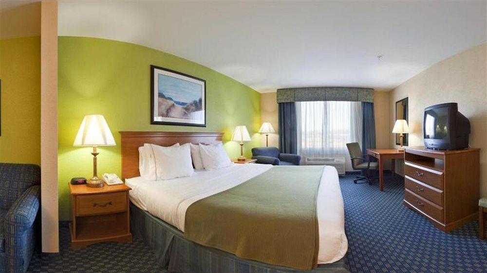 Holiday Inn Express Hotel & Suites Salisbury - Delmar By Ihg Exterior foto