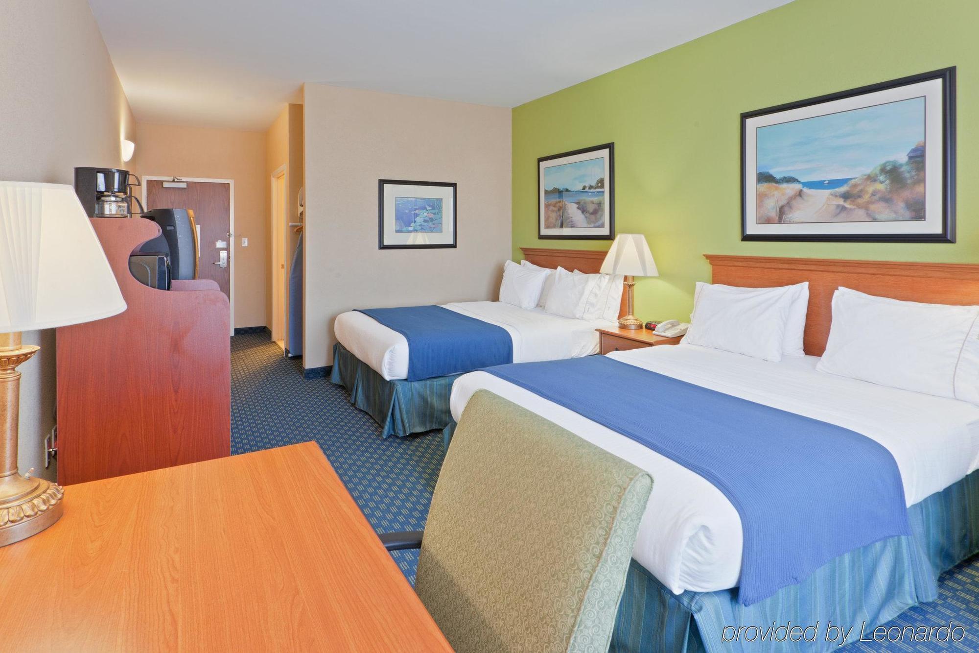Holiday Inn Express Hotel & Suites Salisbury - Delmar By Ihg Zimmer foto